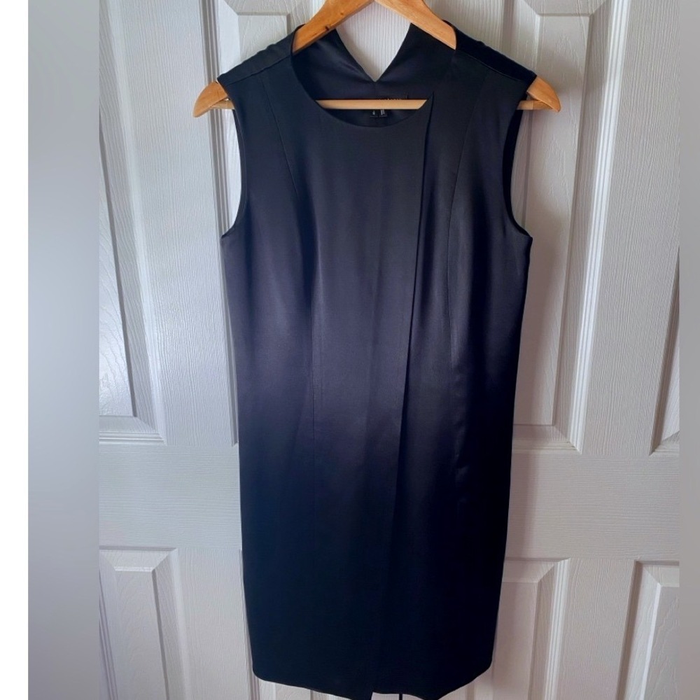 theyskens' theory Black 100% Silk Round‎ Neck Sleeveless Sheath LBD Dress SZ 4